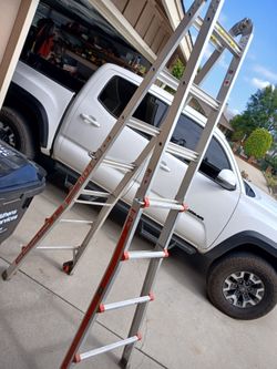 MegaLite Little Giant ladder model 17 like new