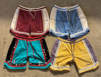 Effulgence shorts size Large
