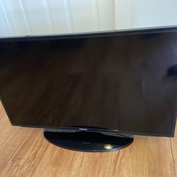 Samsung 40 inch smart tv