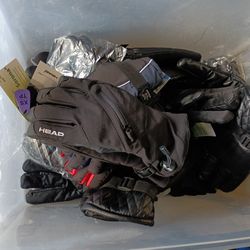 Adults Snow Gloves 10.00 Each