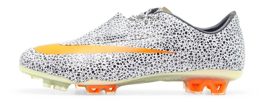 Nike Mercurial Vapor VI Safari CR7 FG Elite Soccer Cleats.
