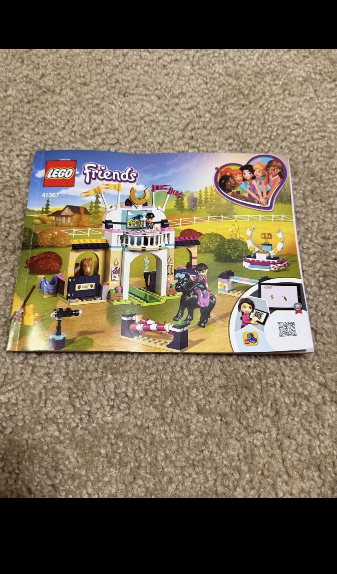 Lego friends 41367 100% complete with instructions