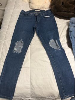 Levi jeans