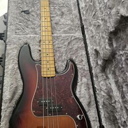 Fender Precision Bass