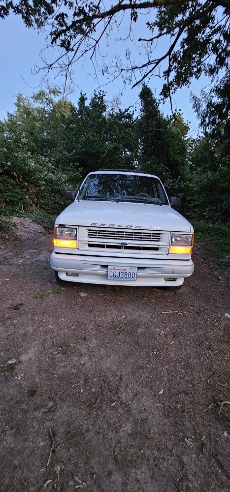 1994 Ford Explorer