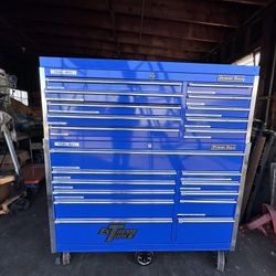 Tool Rollaway And Top Chest