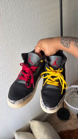 Jordan 3s