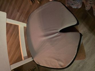Seat cushion