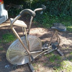 Vintage Schwinn Stationary Biki Perfect Condition Electronic Works 