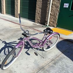 Woman's Infinity Lahaina Beach Cruiser 26" Rims