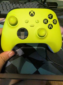 Xbox series x controller