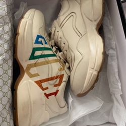 Authentic Gucci Sneakers Size 7woman 