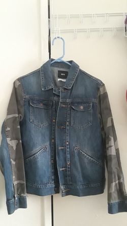 denim jacket size M, from urban outfitters in great condition