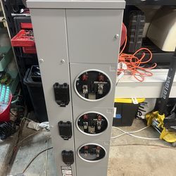 Siemens   WMM31125   Outdoor 125-Amp,   4-Jaw,   3-Position, Ring   Type   Residential   Meter Stack