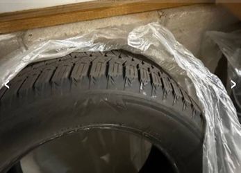 Blizzak Snow tires (4) 
