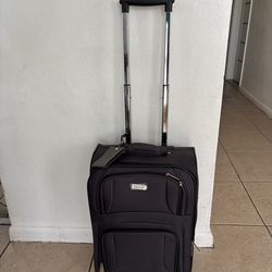 Clean Forecast Rolling Suitcase - Like New!
