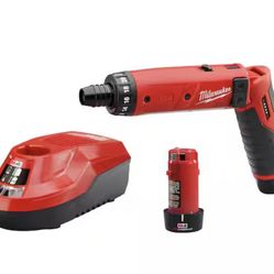 Milwaukee M4 4V Lithium-Ion Cordless 1/4 in. Hex Screwdriver 2-Battery Kit