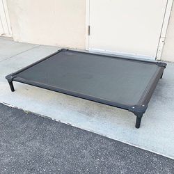 (NEW) $60 Heavy Duty 48” Raised Pet Bed Elevated Dog Bed Cot, Extra-Large size 48x35x6 inches