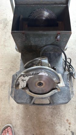 Skilsaw 10” beam saw