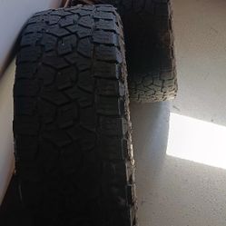 275 65 R20. TOYO OPEN COUNTRY TIRES
