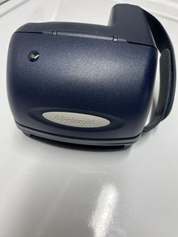 Polaroid 600 Camera With 3 Rolls Of Polaroid Color I Type Film