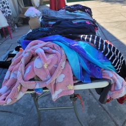 Girls Clothes 