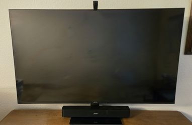 Sony Bravia 55" 4K UHD KD-55X85K plus stand, backlights, and Bose Solo 5 Speaker