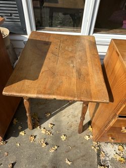 Wood Kids Table