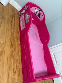 Minnie Toddler Bed