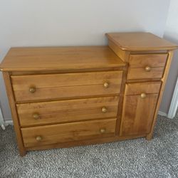 Solid wood Dresser