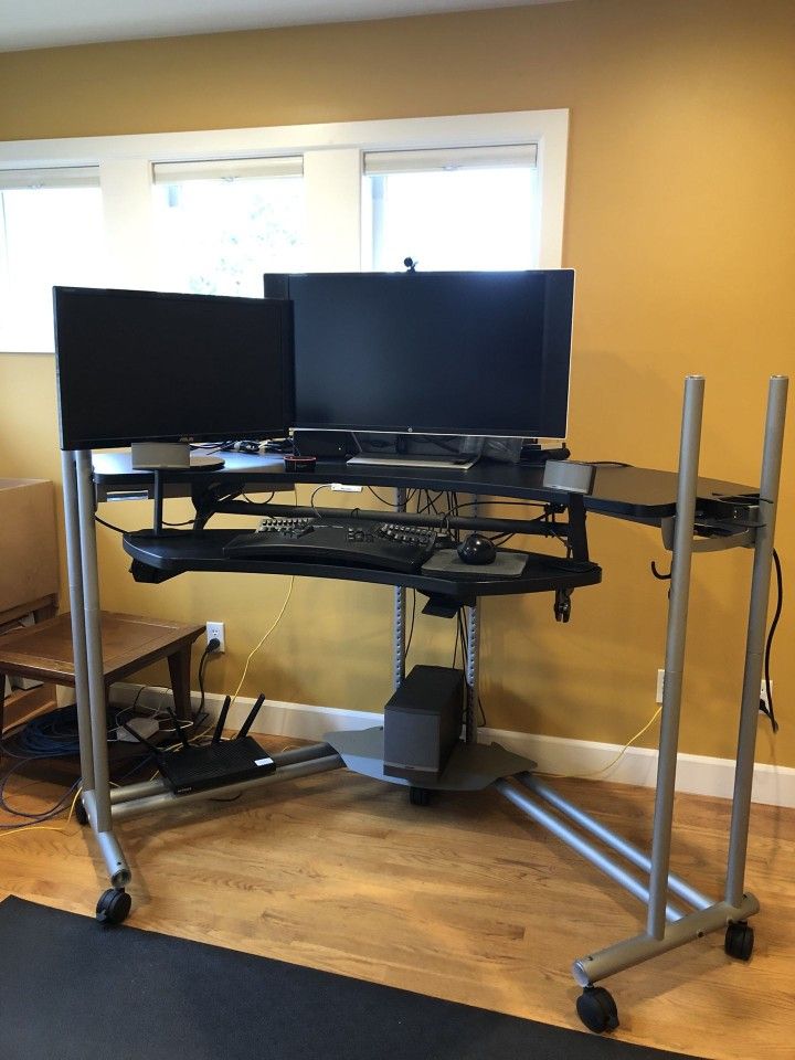 Anthro Adjustable Standing Desk + Matching Side Table – Heavy Duty, Like New! 💼