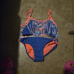 Girl's Swim Suit 🏊‍♀️ 