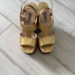 Woman Wedges