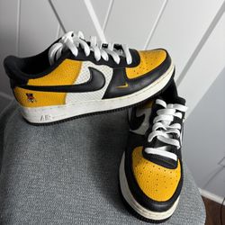 Nike Air Force 1 Low Black Gold Jersey Mesh Size 8Y