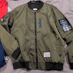 Fashionable Bomber Jacket S M