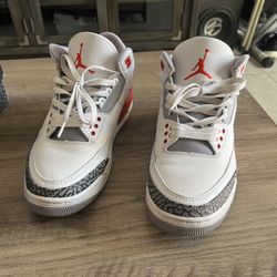 Jordan 3 Fire Red