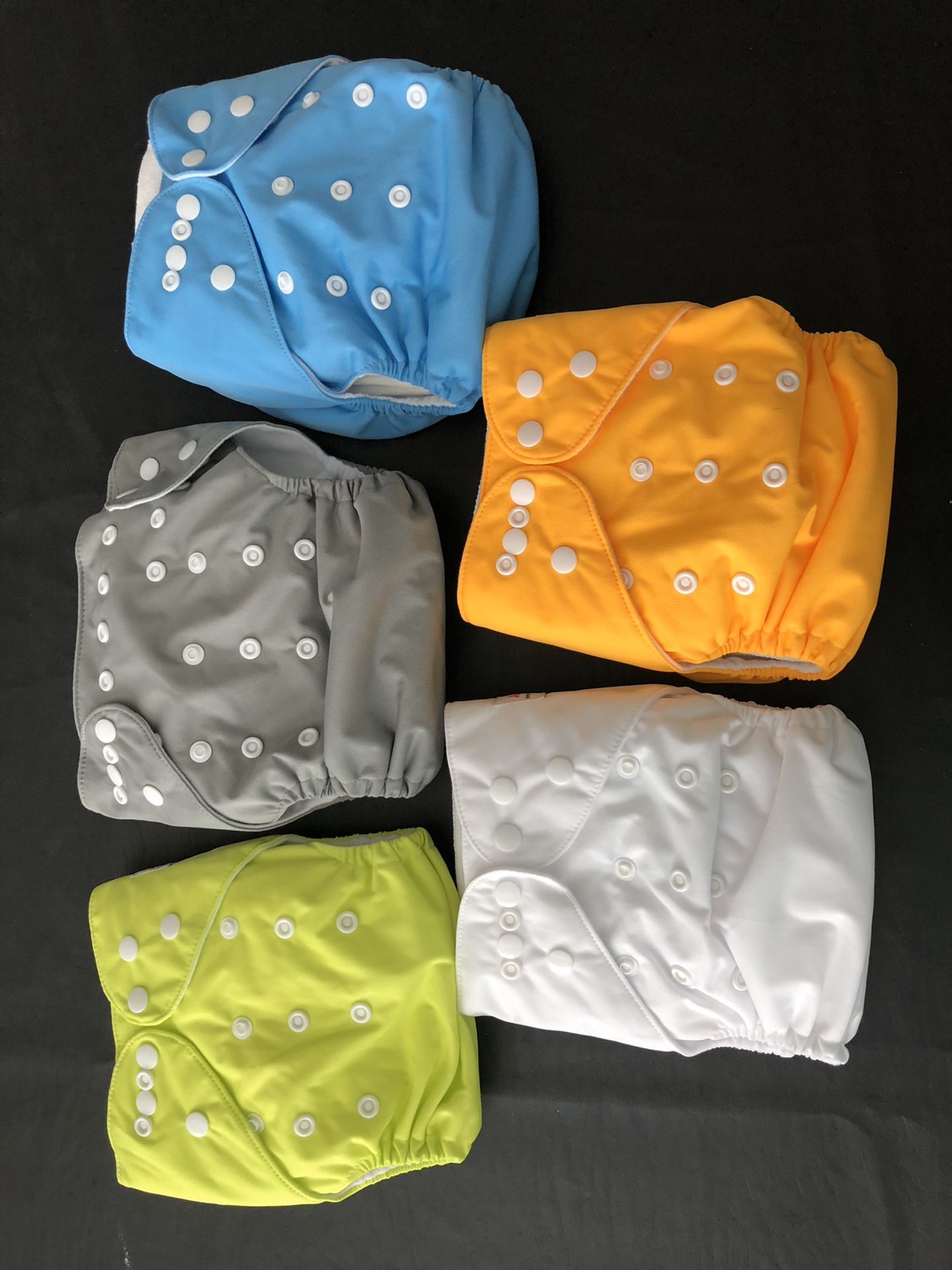 6 Avia cloth diapers