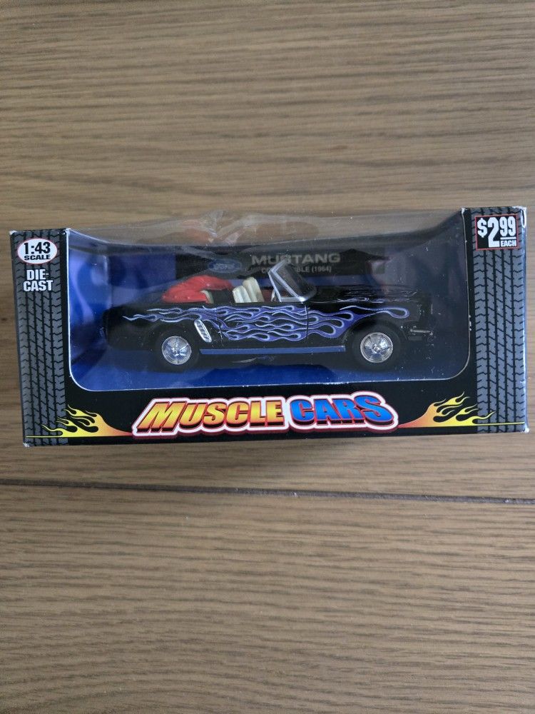 1:43 Scale Model 1964 Mustang Convertible