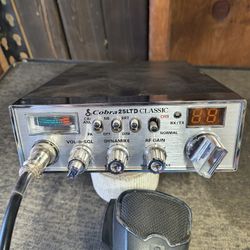 COBRA 25LTD CLASSIC W/ MICROPHONE
