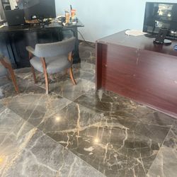 2 Desk 2 Chairs Available 