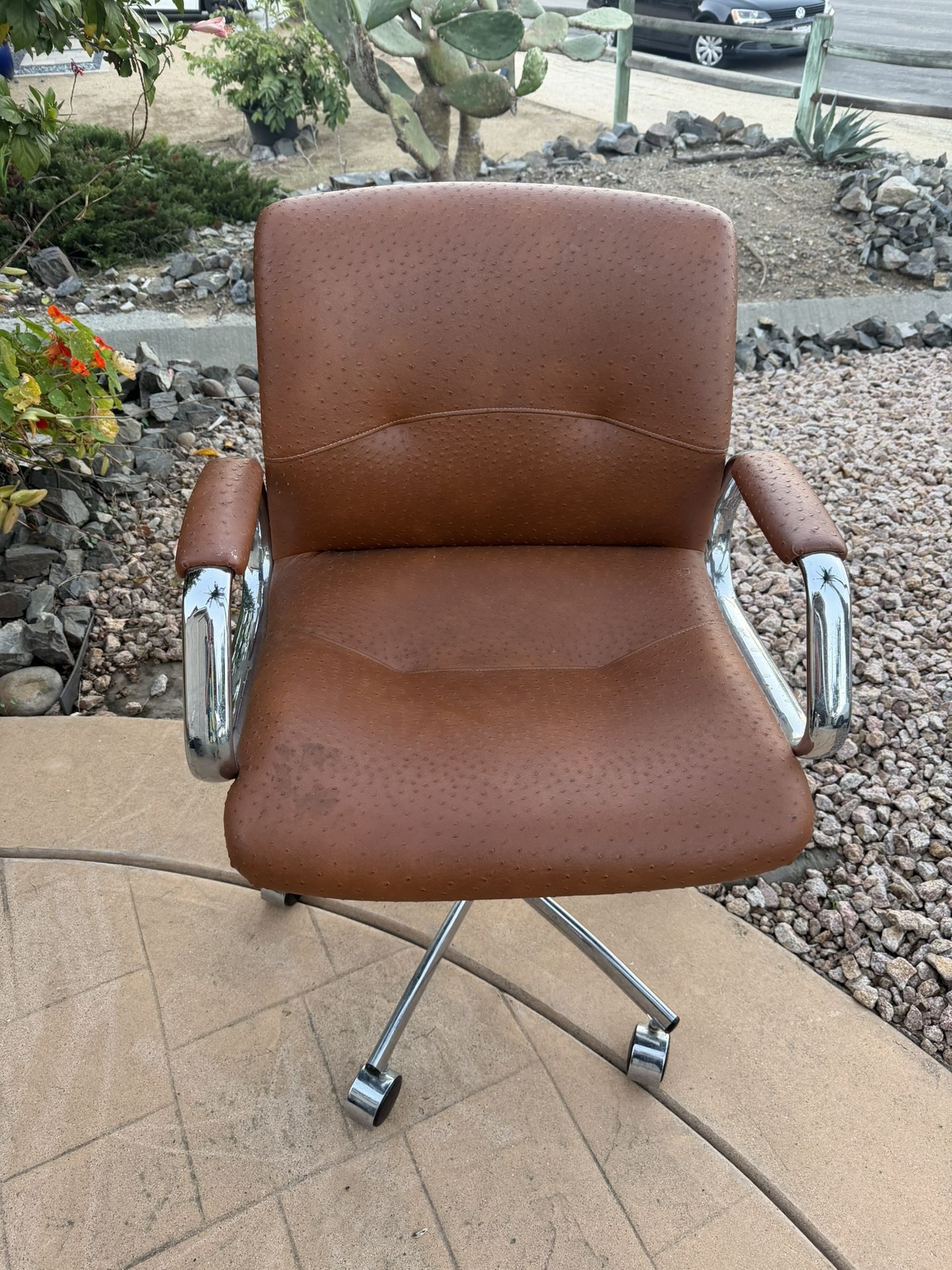 Vintage Brown Faux-Ostrich Leather Upholstery Office Chair