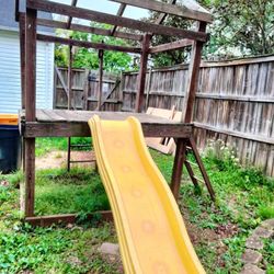 Backyard Play Wooden Structure For Kids, Good Condition