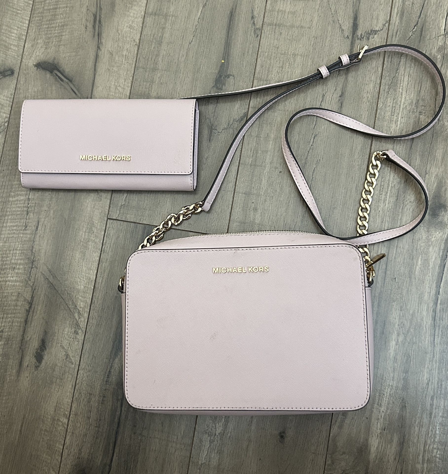 MICHAEL KORS  Leather Crossbody Bag