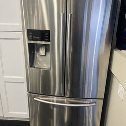 Samsung Refrigerator 