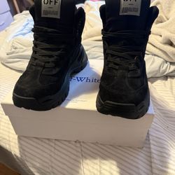 Off White Sneaker Boots 