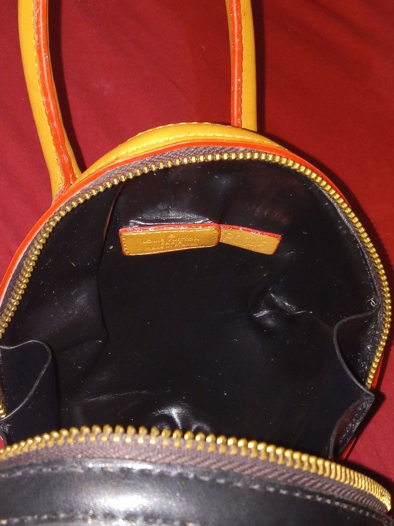 Louis Vatton Egg Bag