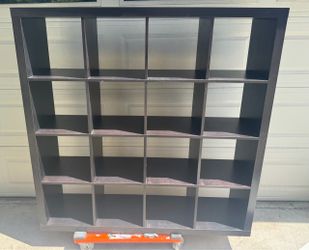 16 Cube :: Shelving Unit / Room Divider