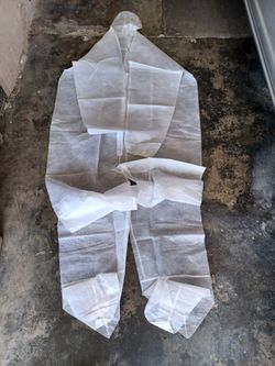 Tyvec, cotton coveralls, 25 in box a $125.