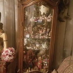 Antique Louis III Cabinet