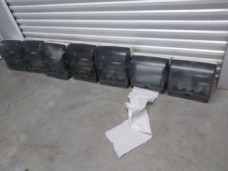 Paper Towel Dispensers Electric 30.00 Each Used Total 7